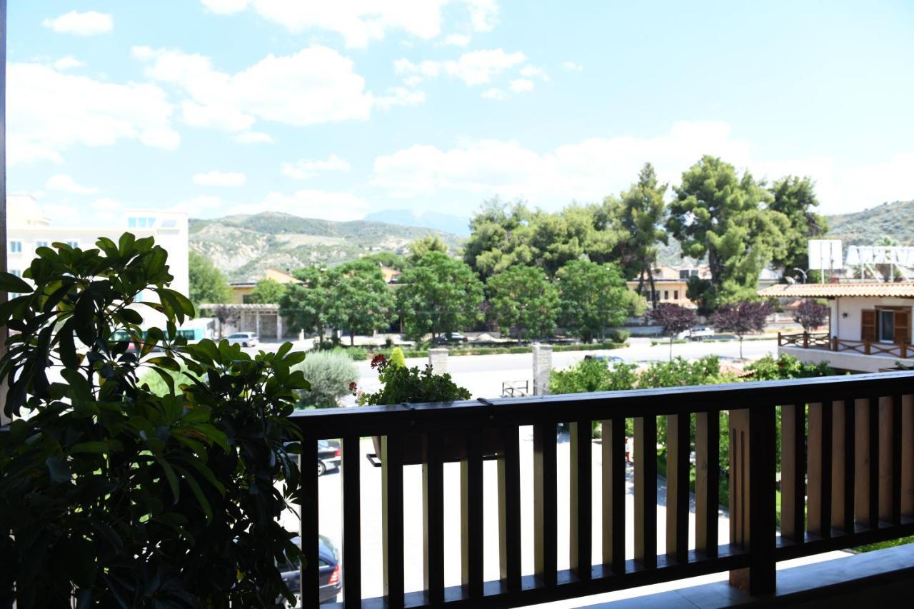 Hotel Kaceli Berati Exterior foto
