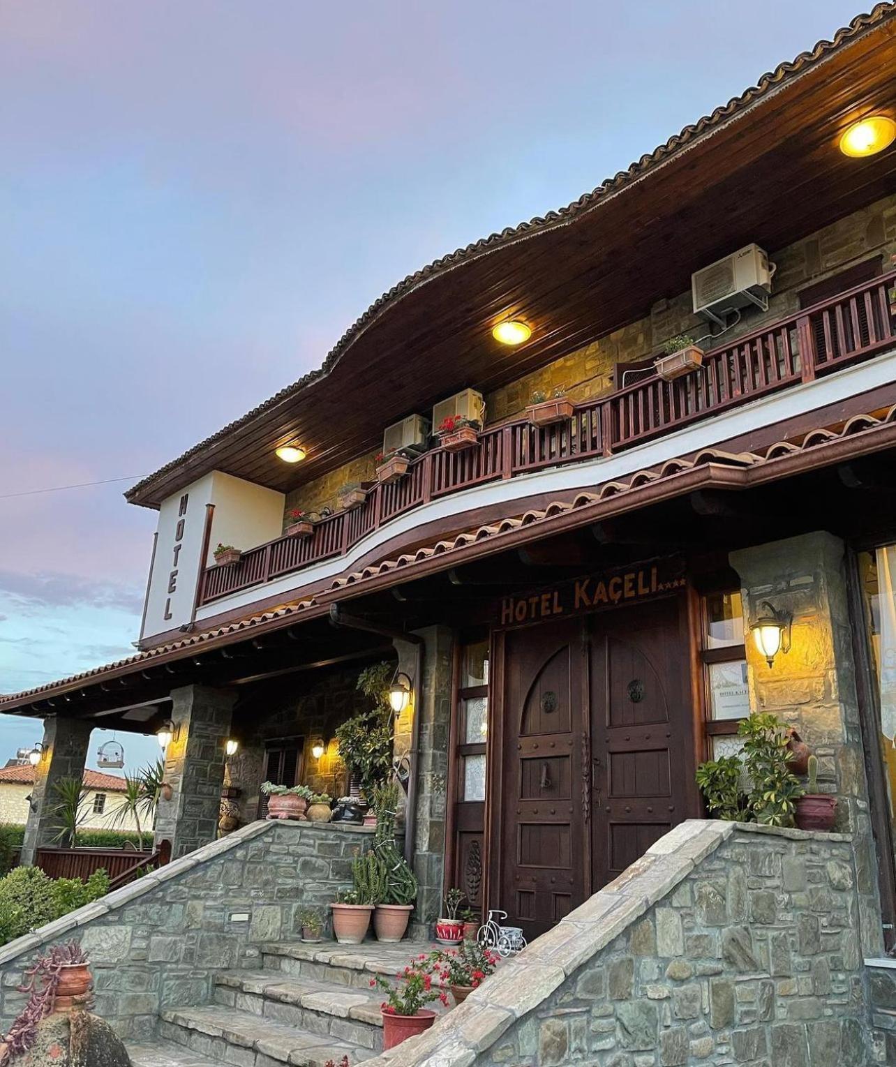 Hotel Kaceli Berati Exterior foto